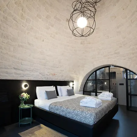 Trullo Delle Sfere- Luxury Trullo With Jacuzzi Alberobello