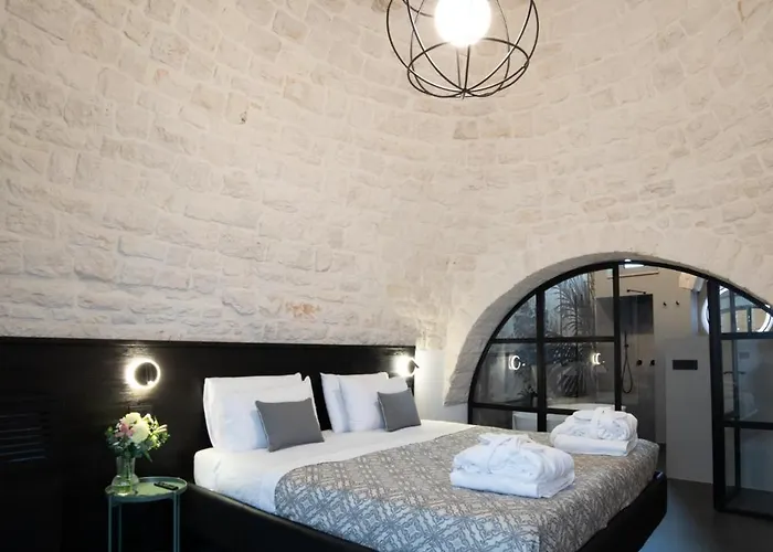 Trullo Delle Sfere- Luxury Trullo With Jacuzzi Alberobello