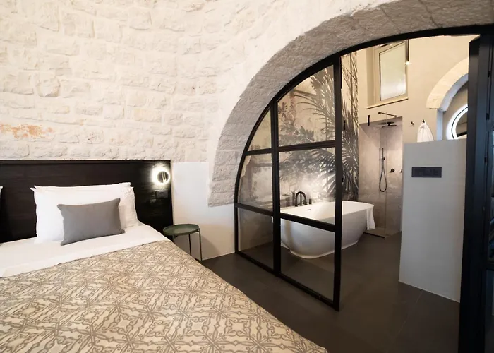 Trullo Delle Sfere- Luxury Trullo With Jacuzzi